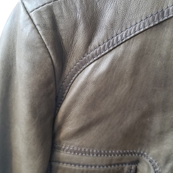 Danier Olive green soft leather jacket - Picture 2 of 5